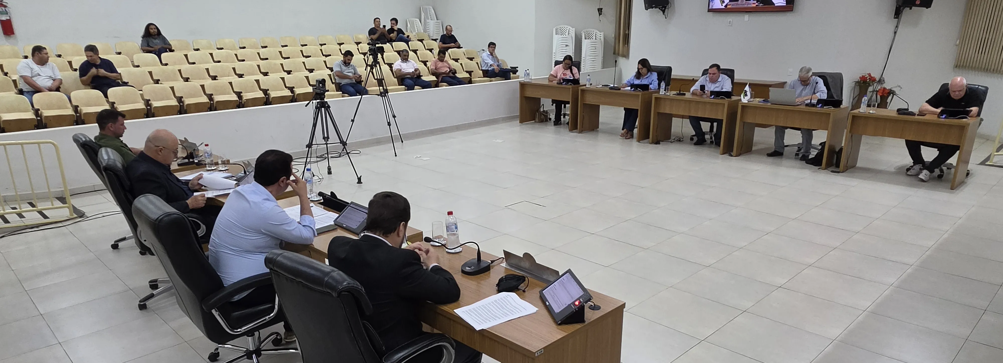Câmara vota projetos sobre turismo, mobilidade e desapropriação nesta segunda-feira (1º)
