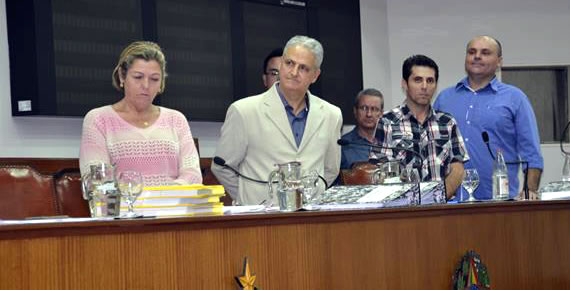 A Câmara se movimenta em torno de vários temas, e como sempre, prevalece a democracia