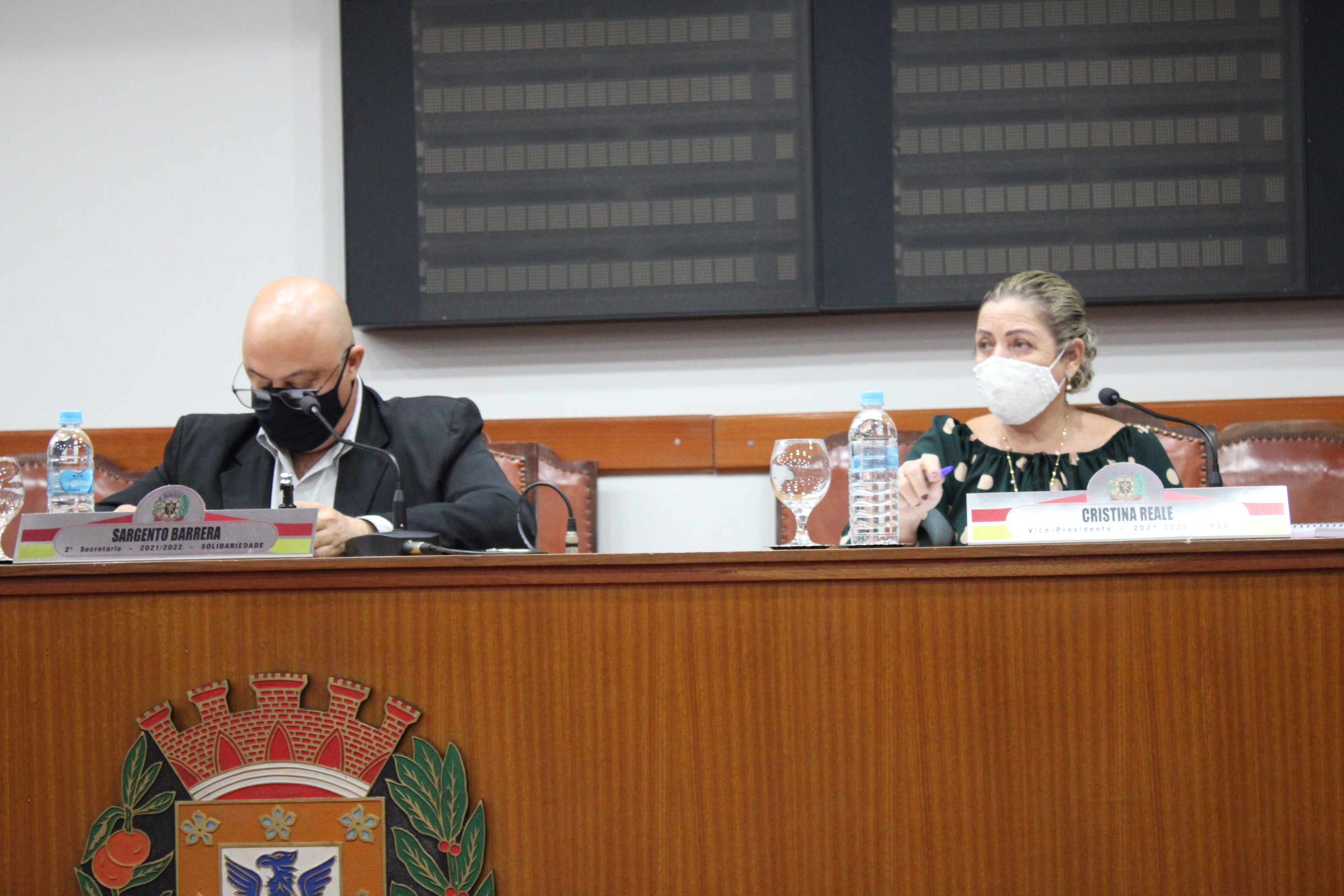 Câmara aprova 5 matérias na 8ª sessão ordinária