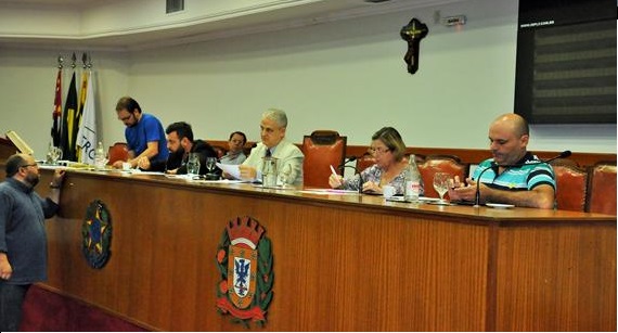 Presidente Salata encoraja dirigentes da Casa de Ação Social Manasses para buscarem reconhecimento