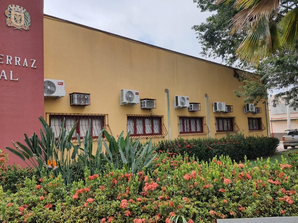 Reforma do prédio da Câmara Municipal tem prosseguimento com diversas atividades nas últimas semanas