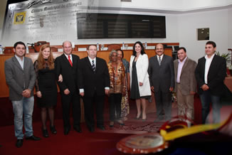 Judite do Carvão recebe homenagem de Hilário por sua luta de fé, humildade e folclore