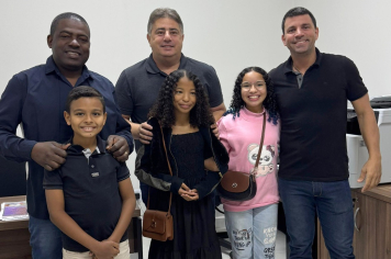 Crianças conhecem o Legislativo de Olímpia no projeto 'Vereador Mirim'