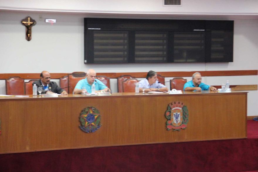 Pimenta diz que devolver duodécimo ‘não é mais que obrigação’