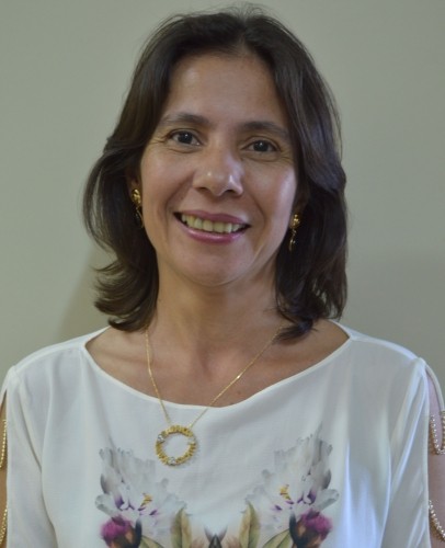 Secretária de Educação atende convocação e vem à Câmara hoje