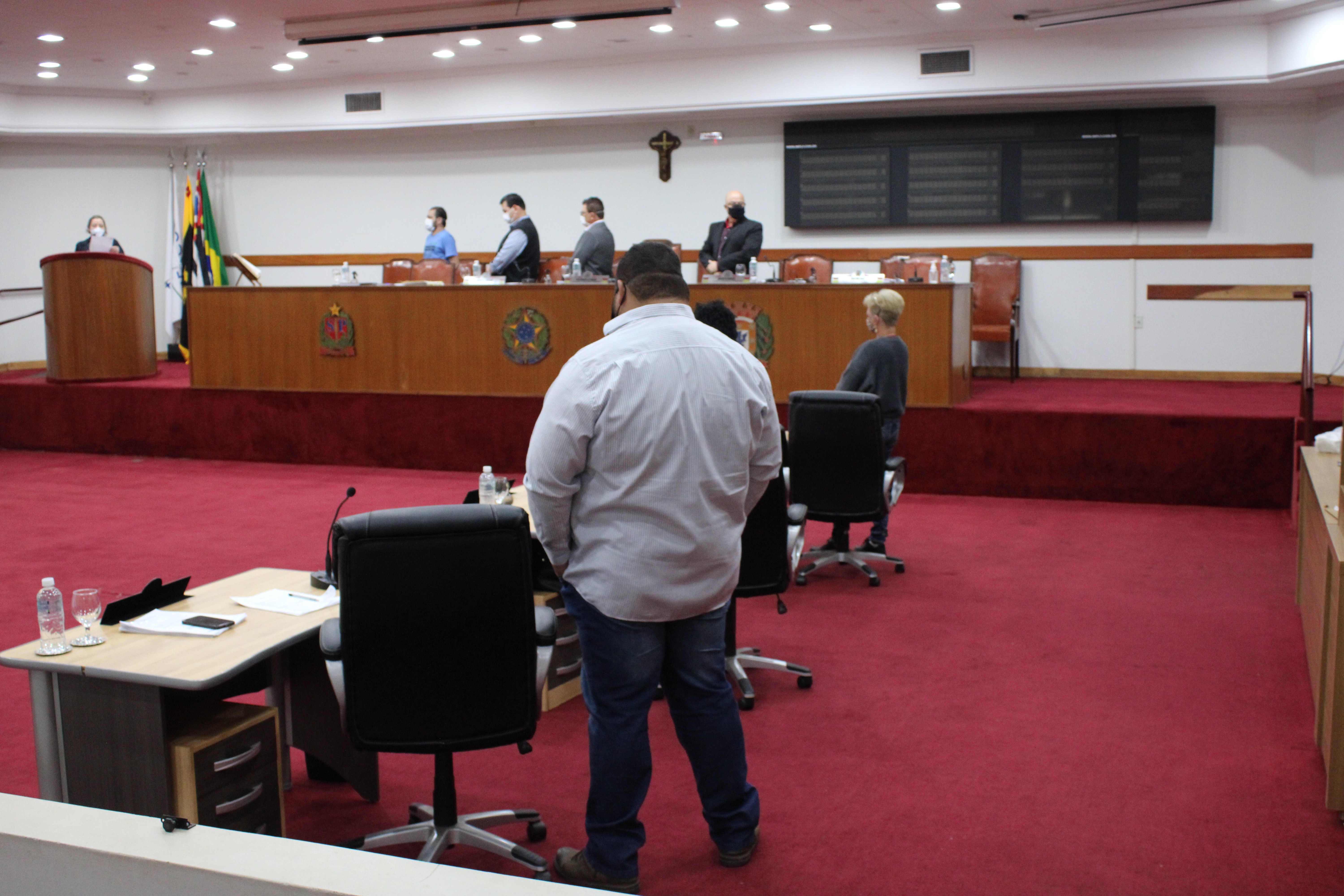 Câmara aprova 10 matérias na 12ª sessão e convoca sessão extraordinária para próxima quinta-feira