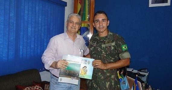 Presidente Salata visita o Tiro de Guerra e antecipa agenda para 2016