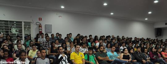 Palestra da ETEC lota galerias da Câmara e mostra casos de sucesso de empreendedorismo e inovação