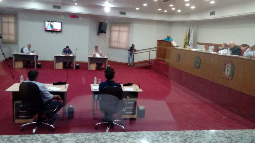 Ação contra comissionados da Câmara é arquivada pelo Tribunal