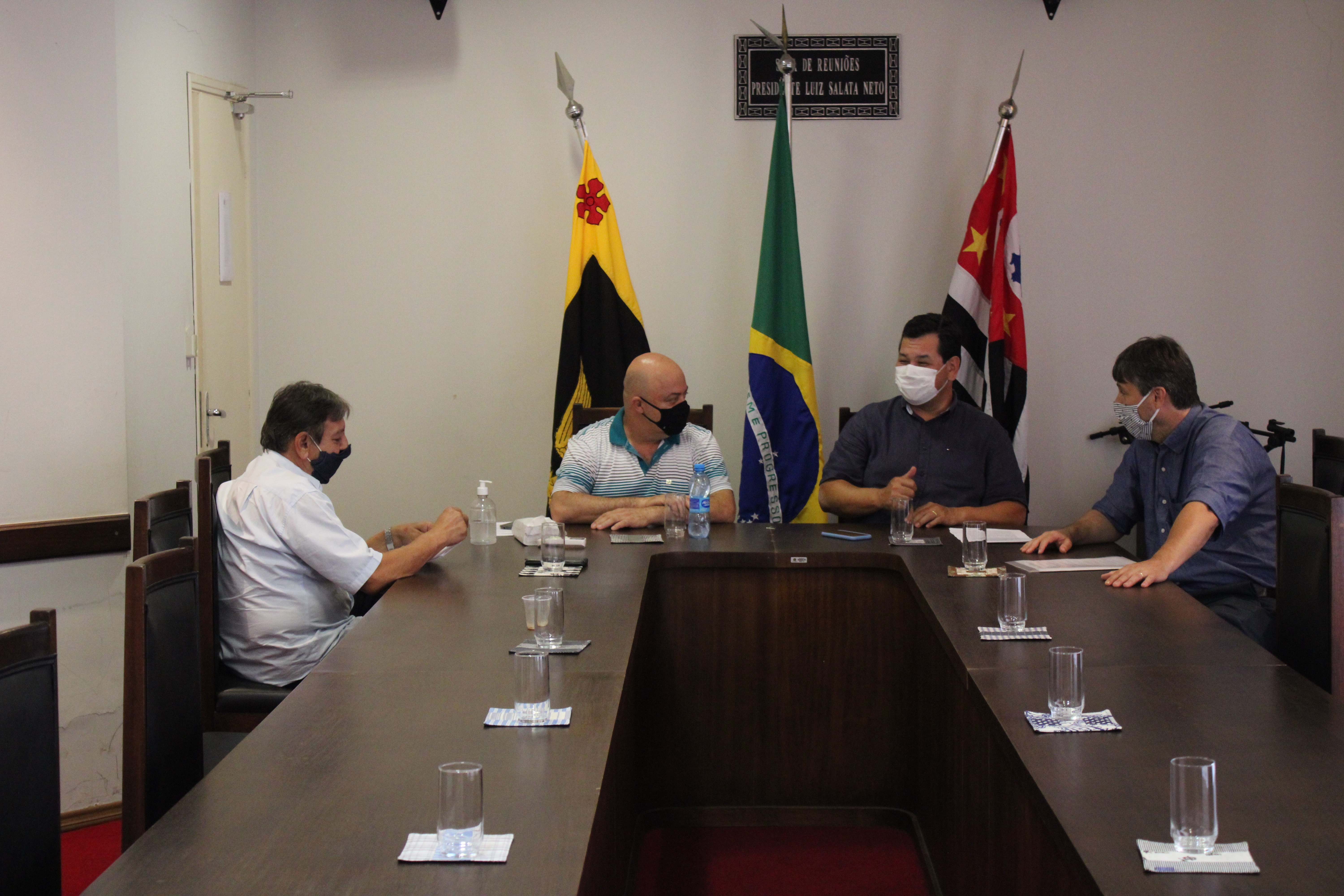 Comissão de estudos para reformulação do regimento interno e lei orgânica se reúnem nesta quarta-feira