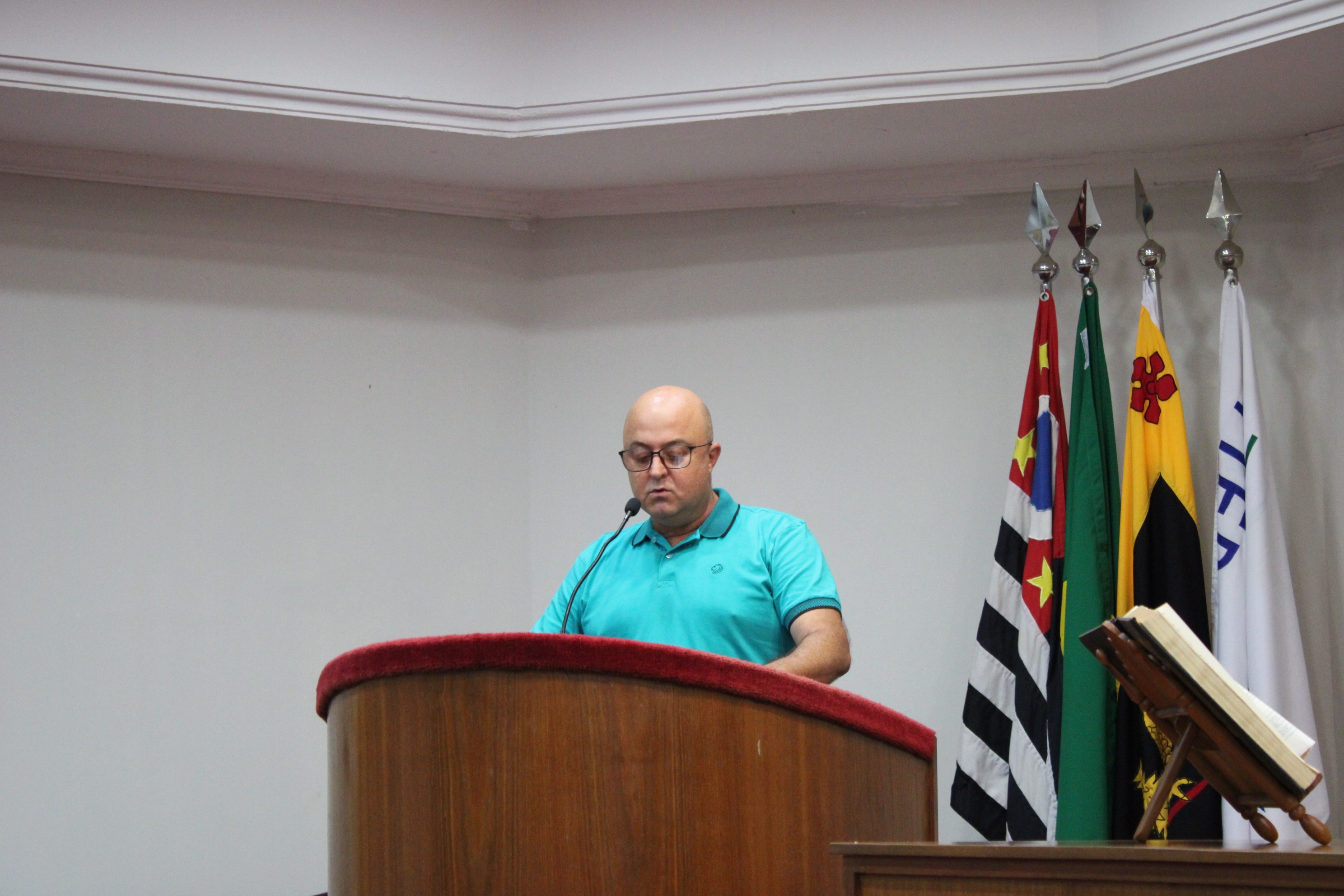 Motivado pelas doenças transmitidas por pombos urbanos , vereador Barrera destaca a importância do projeto de lei número 5650