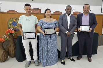 Mulher Destaque, Mérito Esportivo e Cidadão Honorário foram entregues por Luciano Ferreira