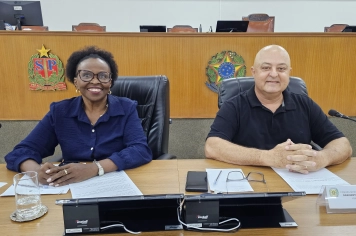 Empresas começam a pagar terapias para autistas em Olímpia, revela Podcast da Câmara