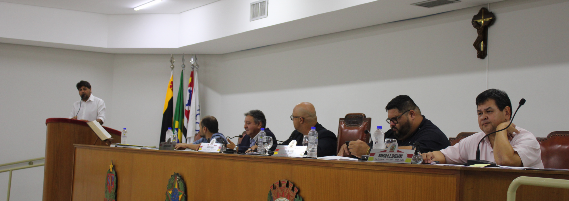 Em 100ª sessão ordinária, vereadores aprovam 9 proposições