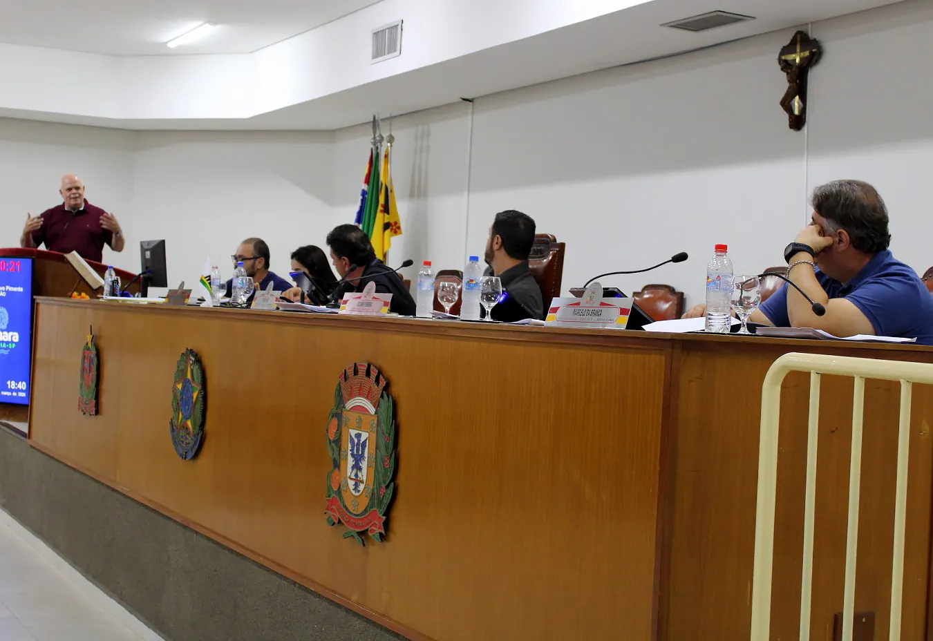 Câmara aprova crédito de até R$ 20 milhões, mas vereadores apontam falhas e ações